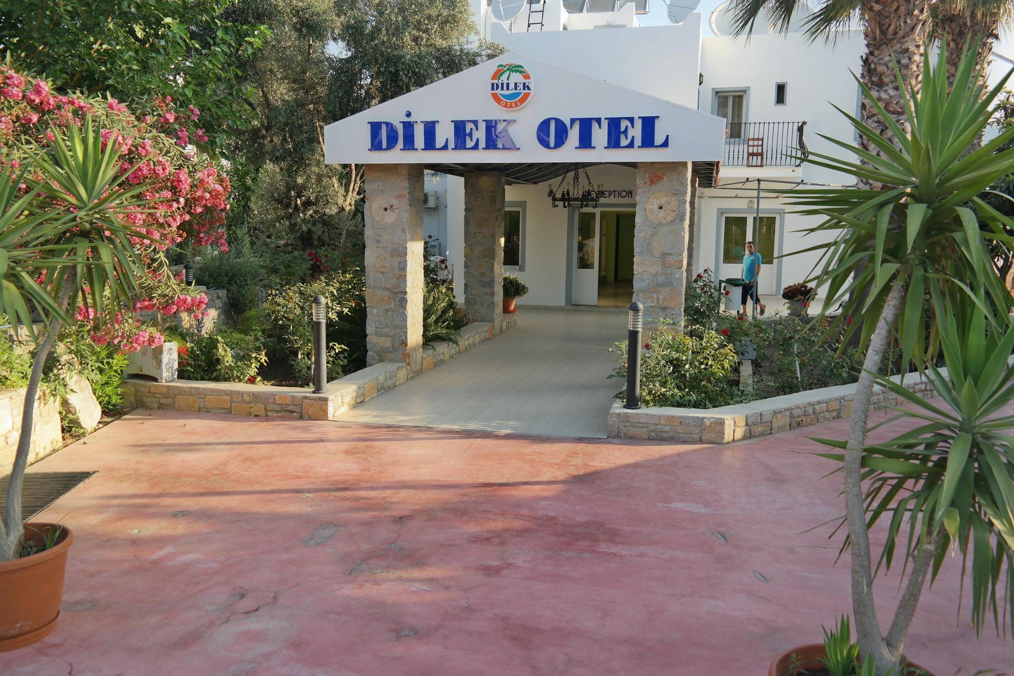 Dilek Apart Hotel Gümbet Exterior foto